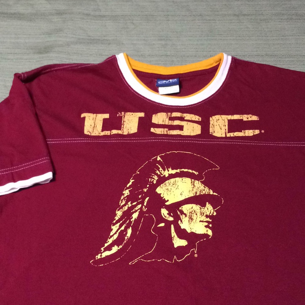 USC TROJANS BEAUTIFUL TOP EXCELLENT CONDITION